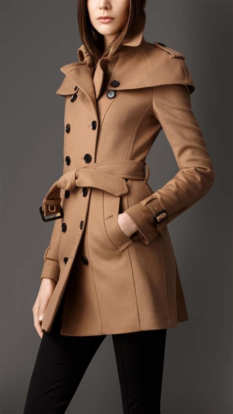 winter burberry outfit damen|burberry cashmere cape coat.